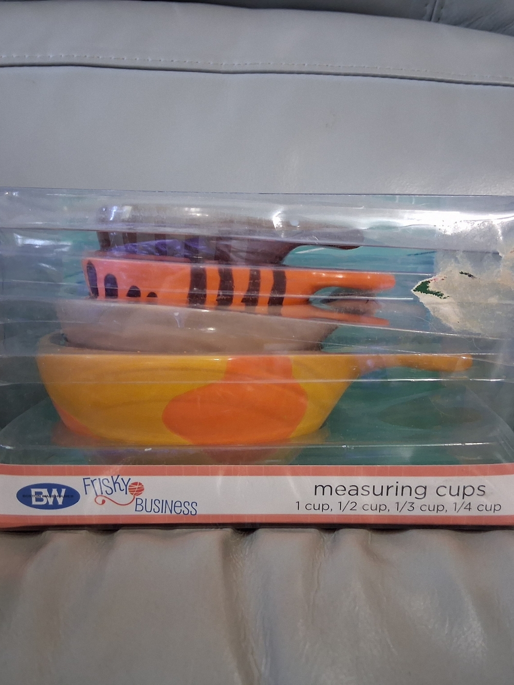 NIB Boston Warehouse "Frisky Business" 4 Piece Cat Measuring Cup Set